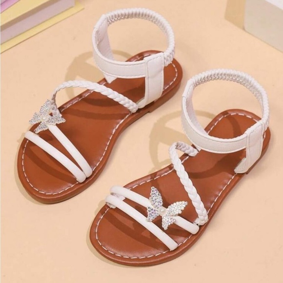Tai Zhou Yaohong Trade Co LTD Other - NWT,Tai Zhou Yaohong Trade Co. LTD, Kids Flat Sandals Size 11.5, White&Brown
